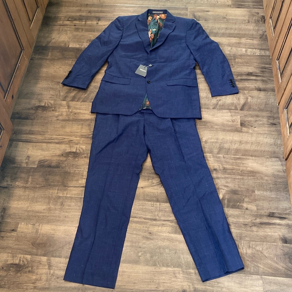 Men's Blue Two-Piece Suit - Classic Notch Lapel